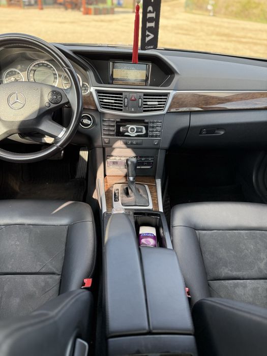 Mercedes-Benz w212, primul proprietar