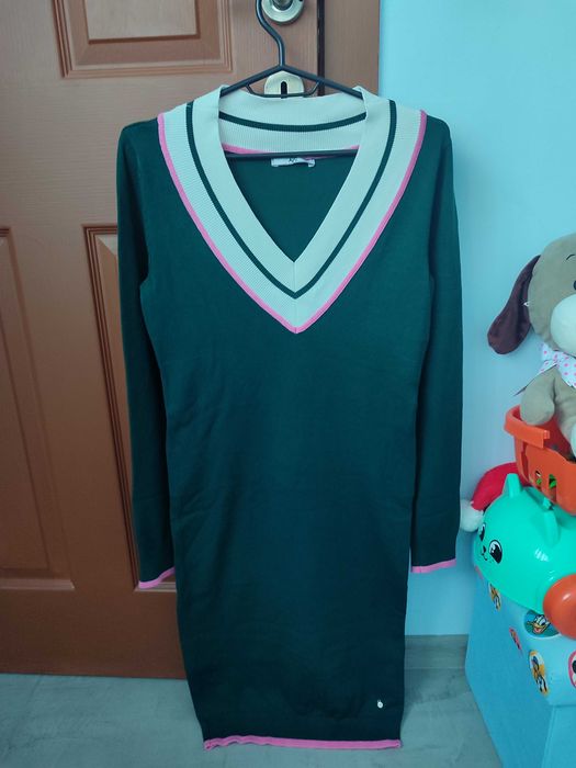 Дамска рокля и жилетки