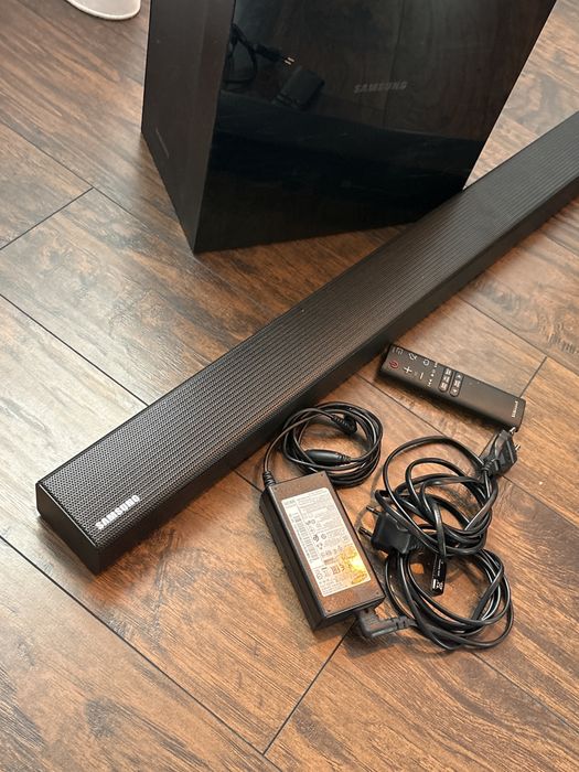 Samsung HW-K450 Negru 2.1 canale 300 W