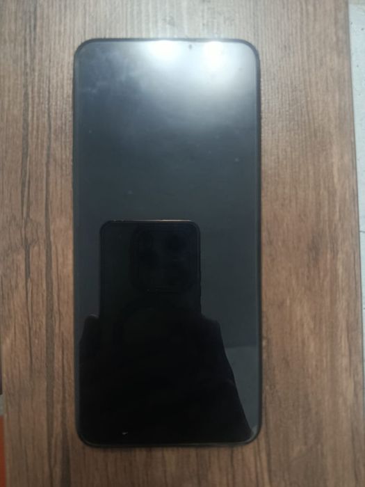 Oppo A57s в идеальном состоянии