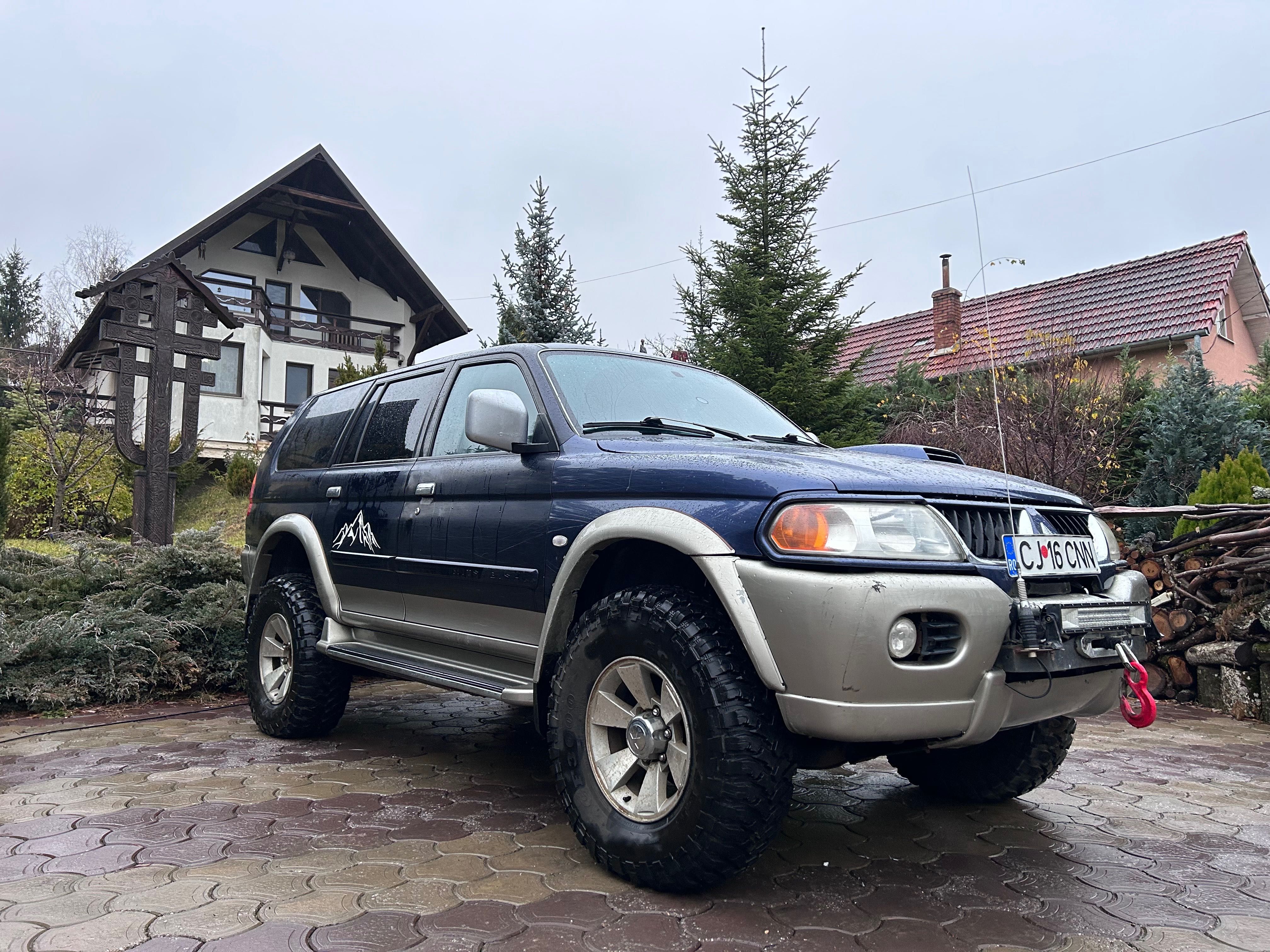 Mitsubishi Pajero Sport Offroad