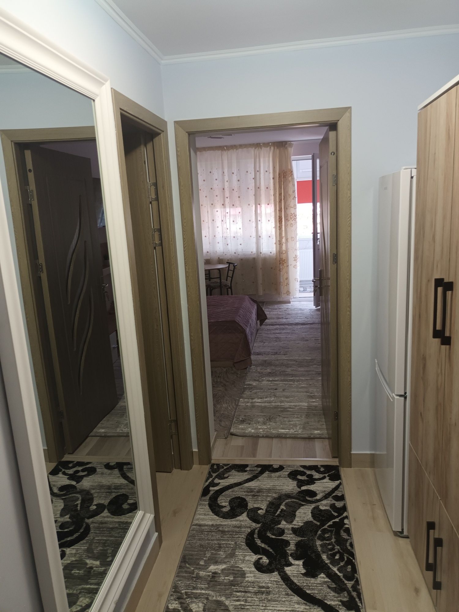 Închiriere garsoniera confort 1
