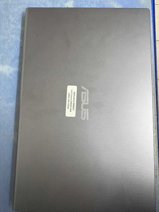 Laptop ASUS Vivobook X515MA-BR062T cu procesor Intel Celeron 8Gb 256Gb