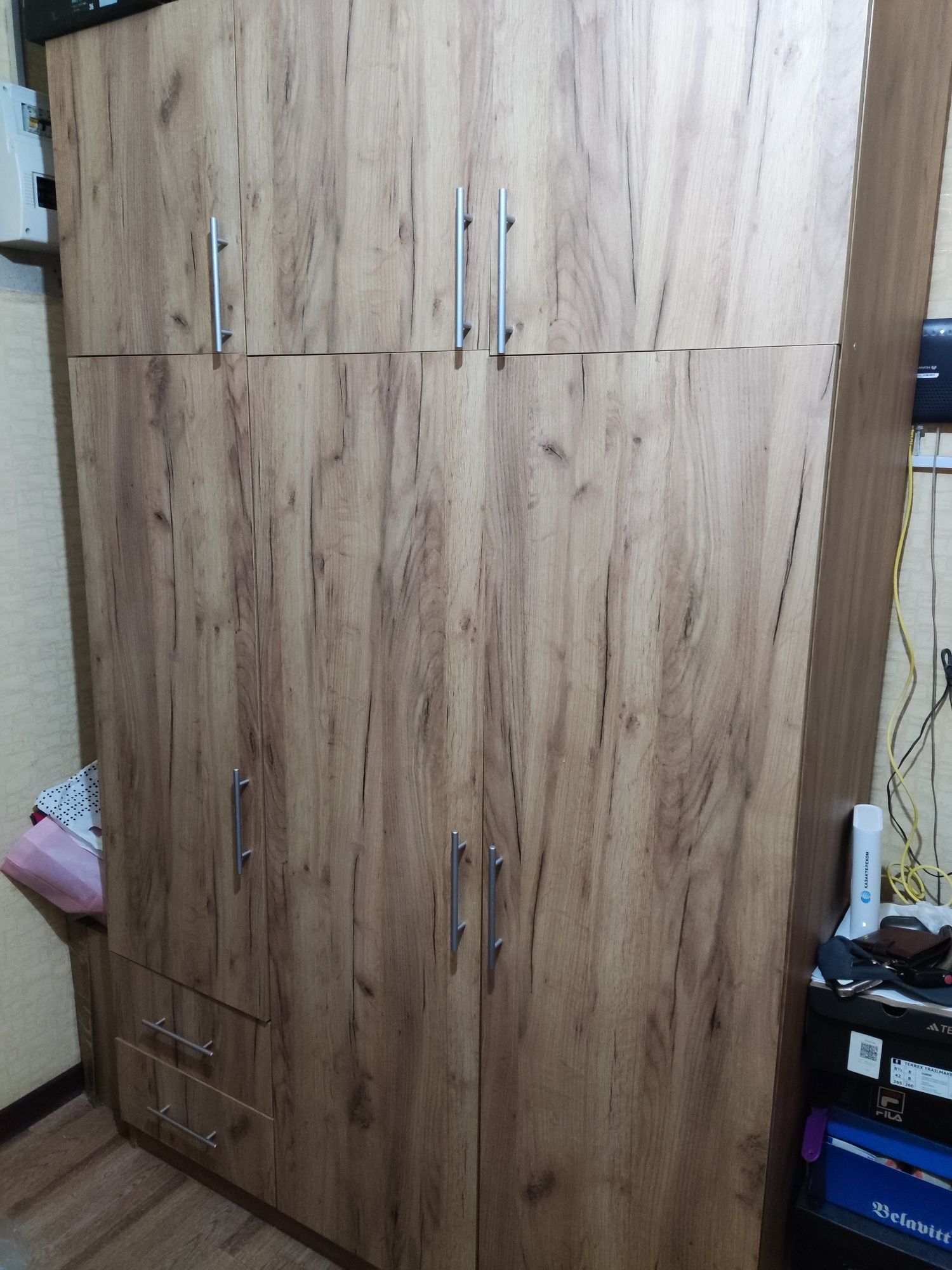 Шкаф для прихожей
