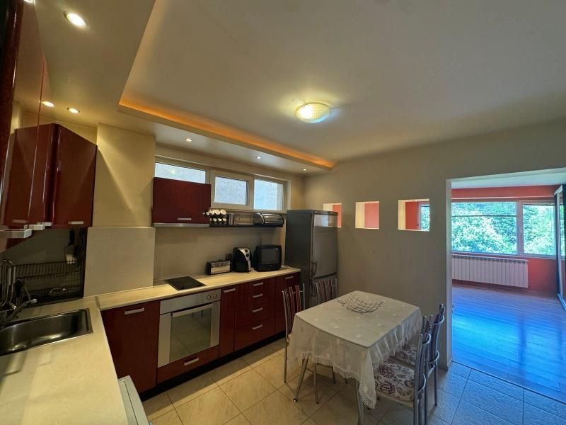 Дава се под наем Едностаен апартамент в София, Люлин 6 - 45 кв.м за 425 € - Снимка #2