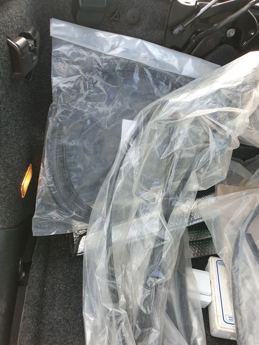 Cheder parbrize auto