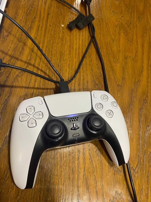 Playstation 5 (ГАРАНЦИЯ) като нов. КУПЕН ПРЕДИ 2 МЕСЕЦА