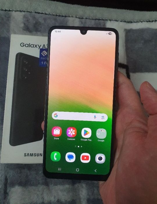 Srochna Sotiladi Samsung Galaxy A33 6+6/128gb 5G Black yengi madel