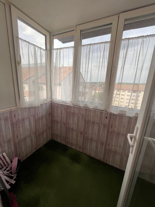 Inchiriez apartament 3 camere in stadion