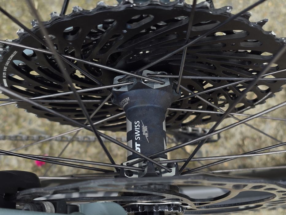 Bicicleta BERGAMONT E-REVOX 6, e-bike ,bosch sistem, 1x12v ,M size