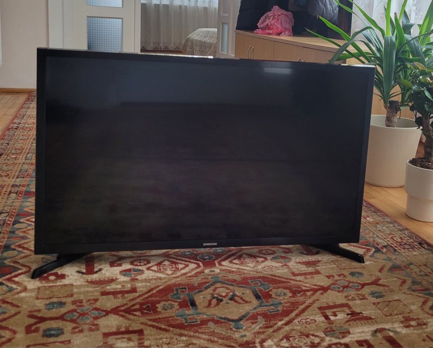 Smart TV 80cm Samsung UE32T4302