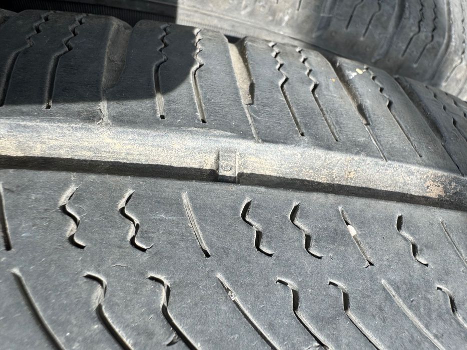 Продавам Гуми PIRELLI scorpion Zero ALL Season  275 45 21