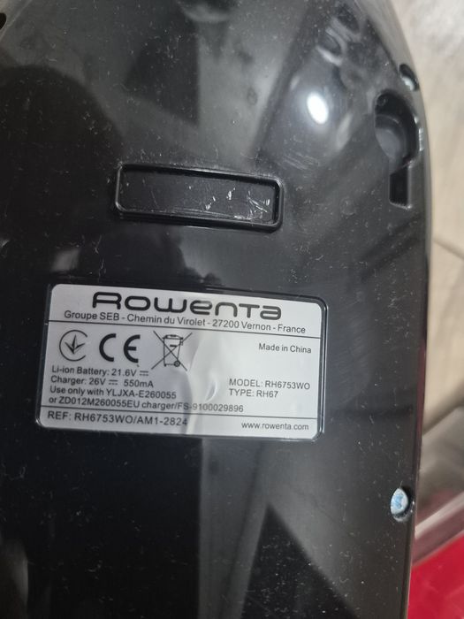 Aspirator vertical Rowenta