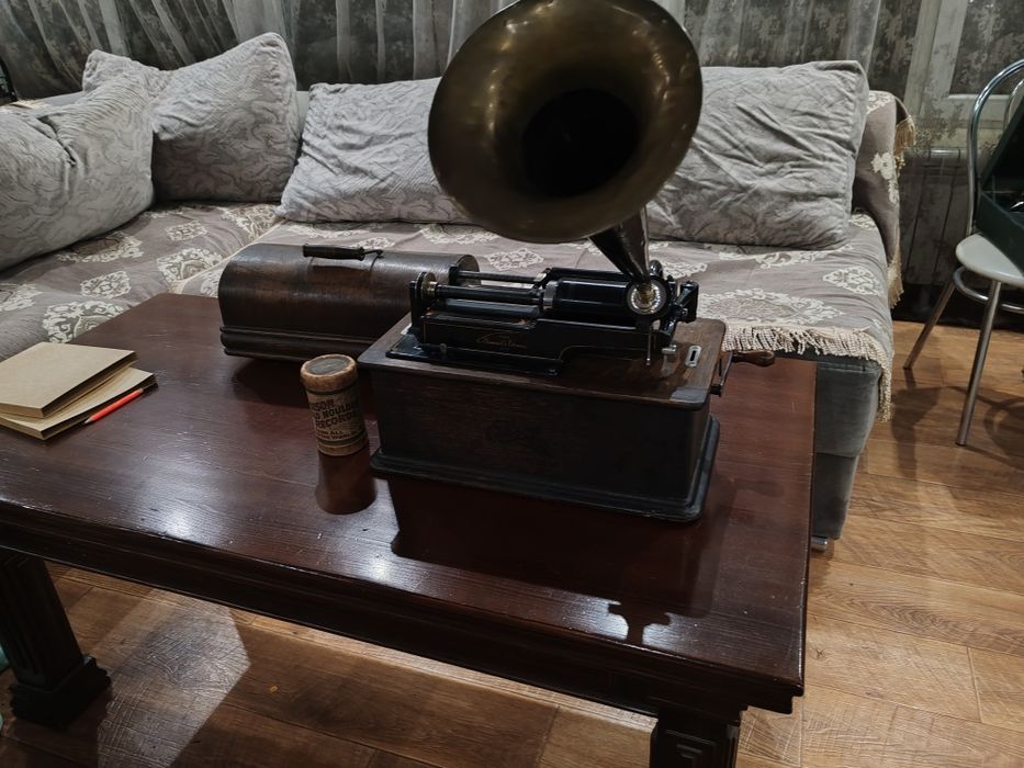 Патефоны, грамофоны