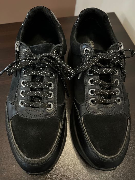 Спортни обувки Geox -черни