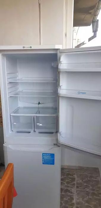 Хладилник + фризер  INDESIT