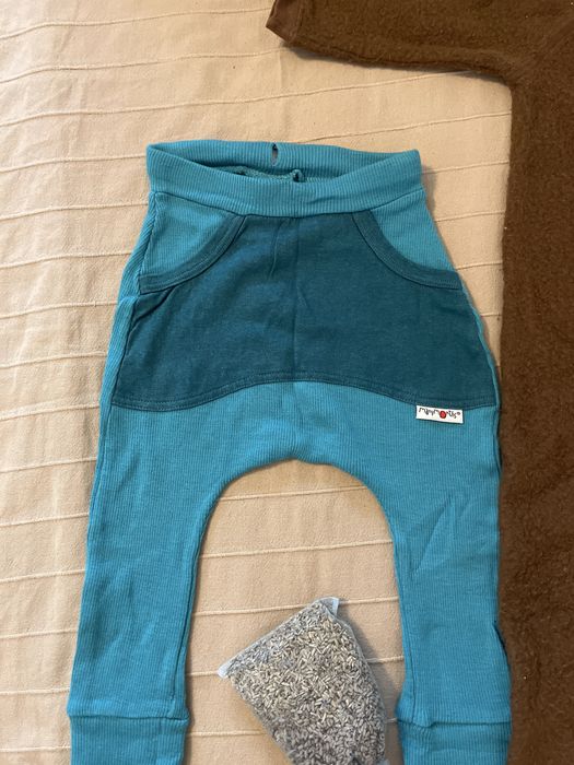 Set lana merinos: Pantaloni manymonths si salopeta fleece smafolk