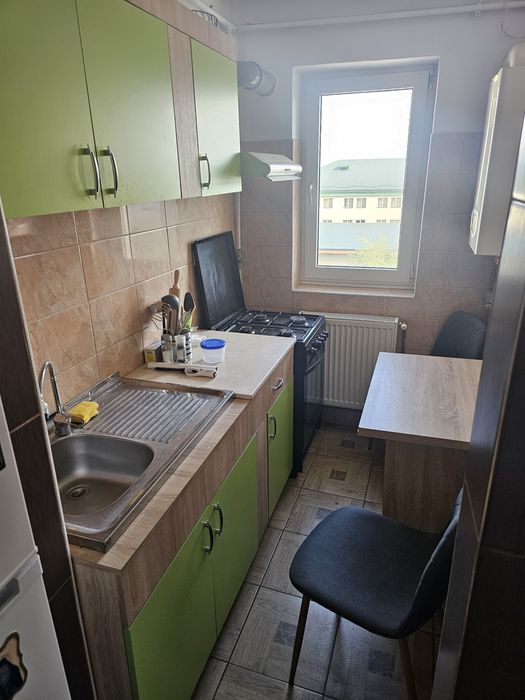 Vand apartament cu doua camere in Orasul Titu