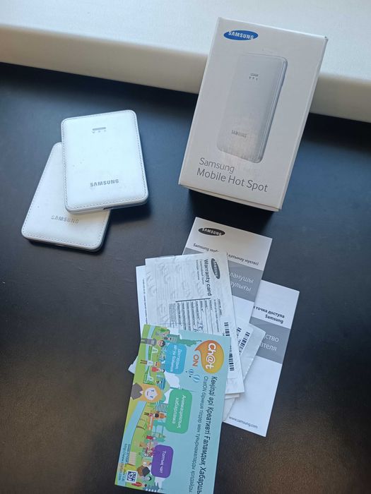 Два модема роутера Samsung Mogg SM-V101F 3G/4G