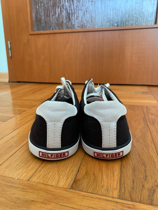 Нови обувки Tommy Hilfiger- № 41