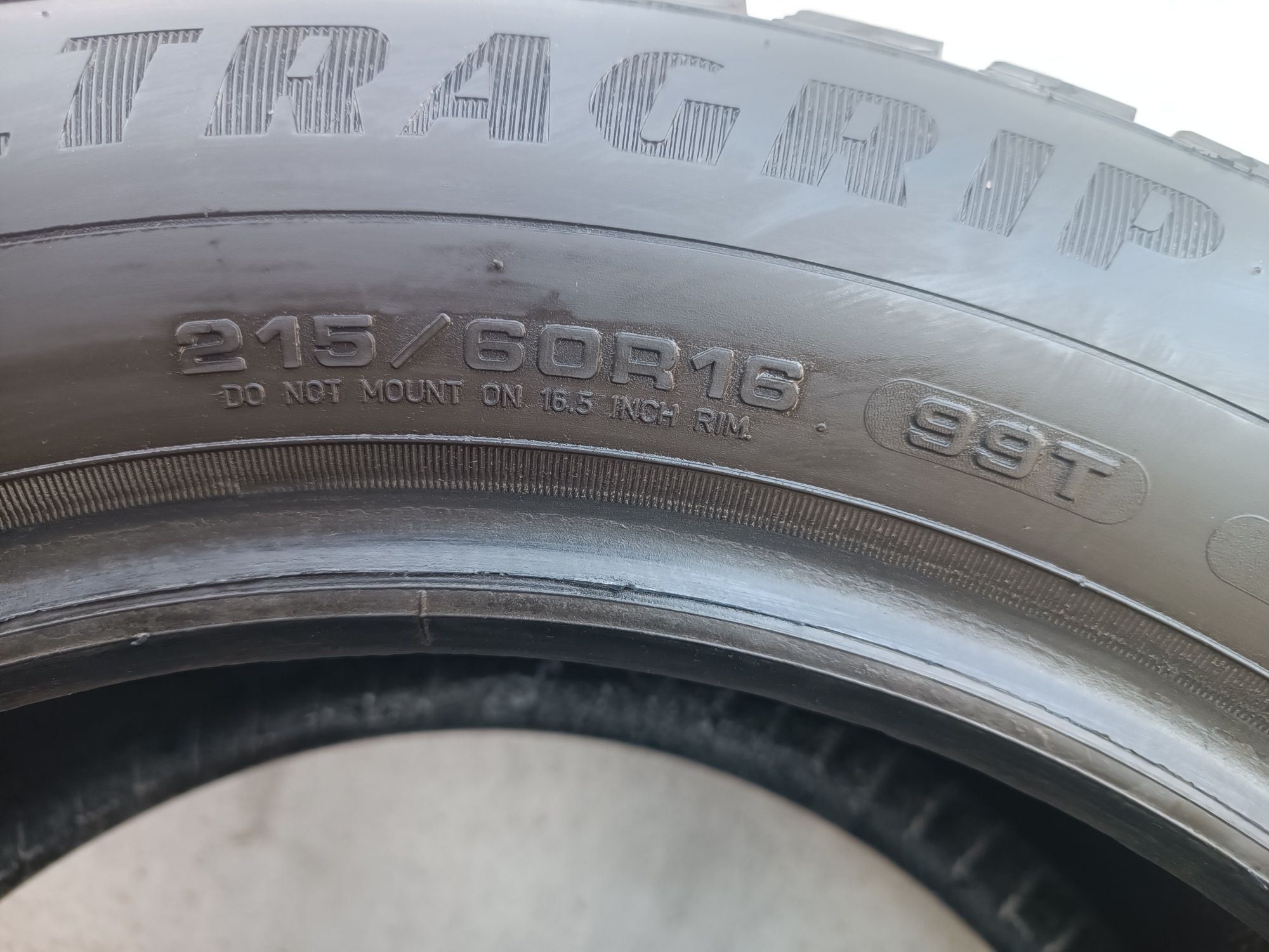 215/60/16 Goodyear, dot22