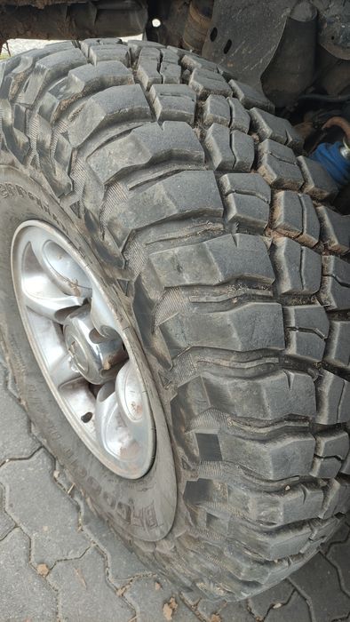 Bf Goodrich km3 mud terain
