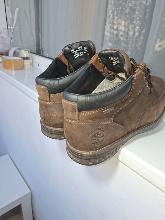 Vând ghete Tymberland cu Gore-tex nr 42