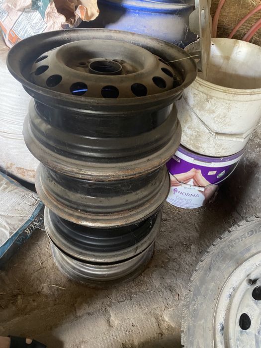 Продам диски размер 14