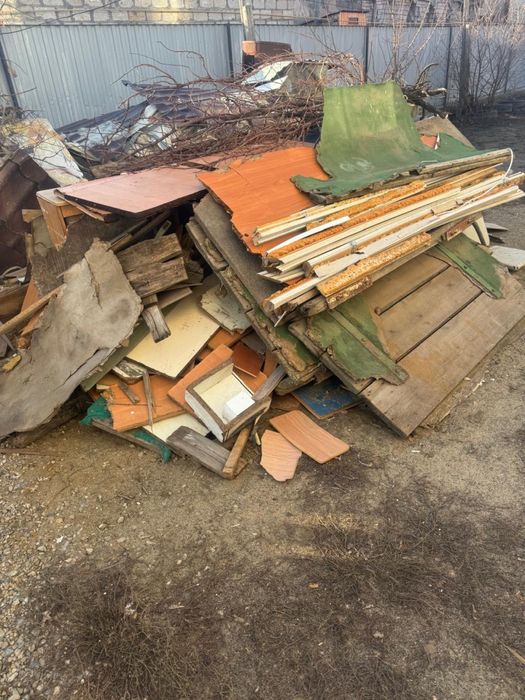 Отдам даром.        дрова.