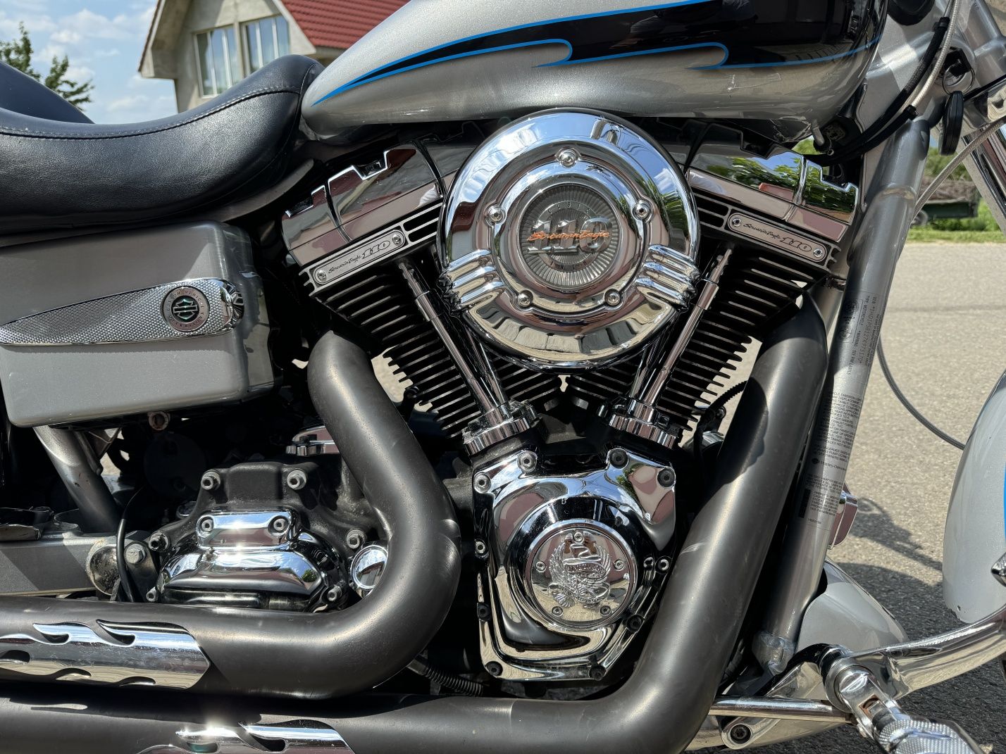 Harley Davidson Dyna CVO