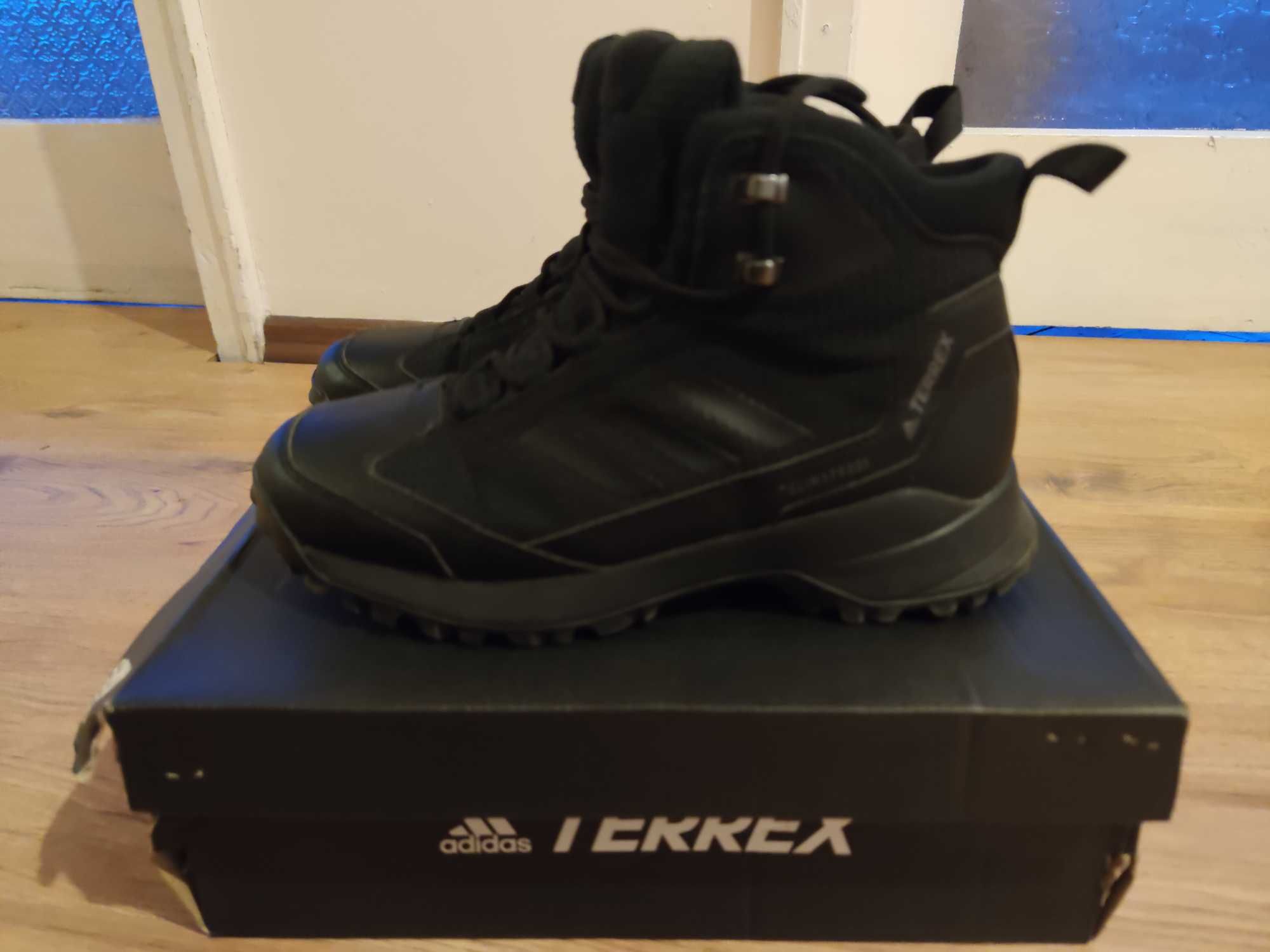 Зимни боти Adidas Terrex