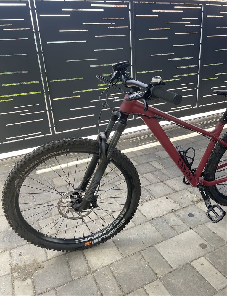 Bicicleta Canyon Stoic 3, marime M – furca 140 mm, cu dropper! (2023)
