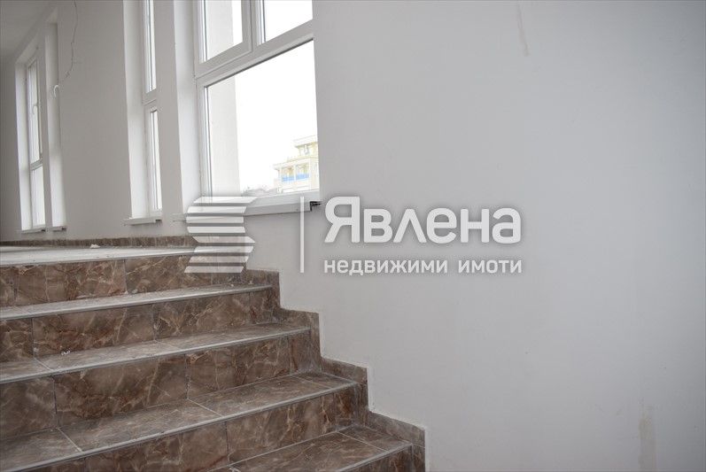 Продава се Двустаен апартамент в с. Лозенец, Област Бургас - 81 кв.м за 1475 €/кв.м - Снимка #2