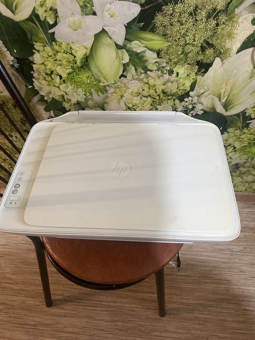 Продам принтер hp desk Jet 2130