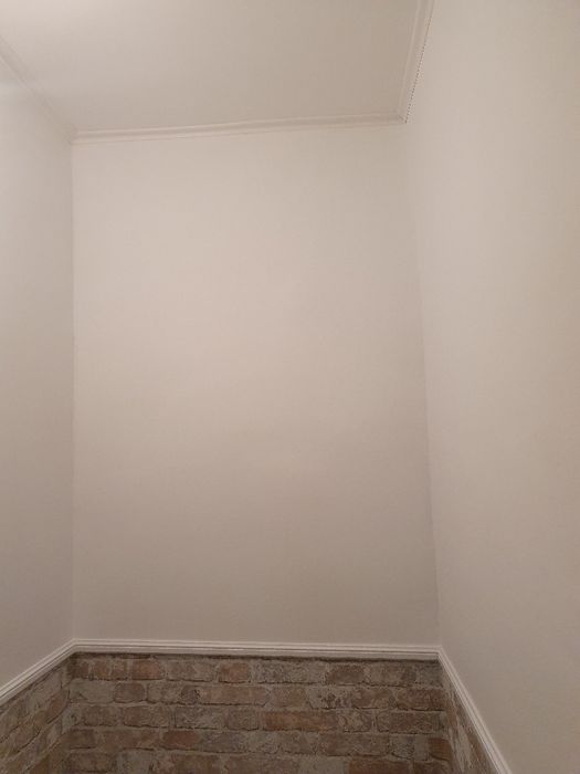 Zugrav glet parchet reparatii finisaje lavabil meserias montaj mobila