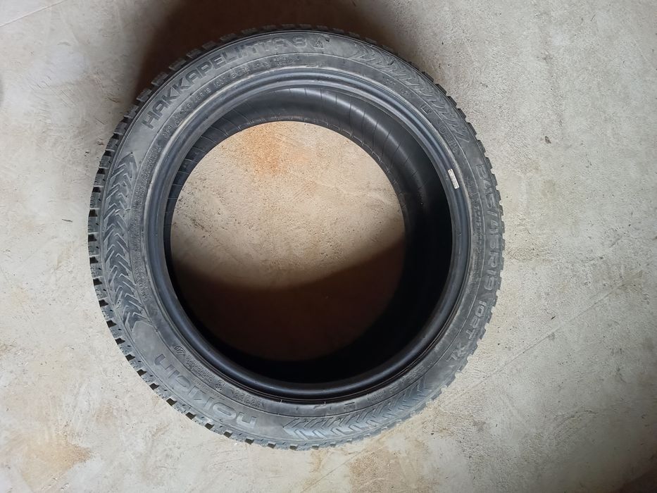 Продам шины Нокиан хакеппелита