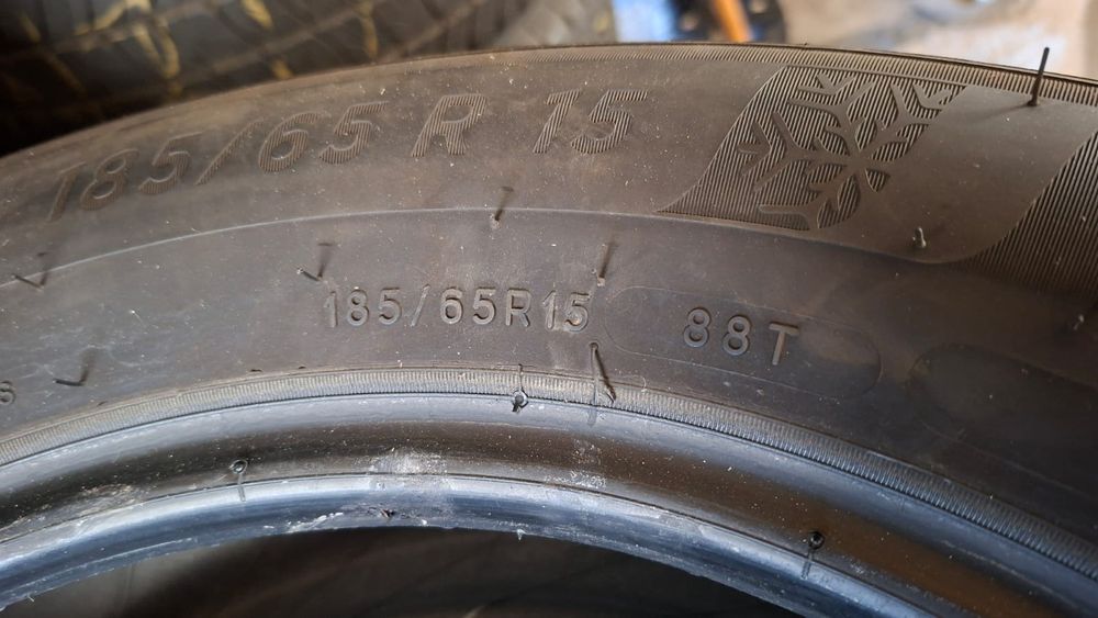 Cauciucuri 185 65 15 MICHELIN