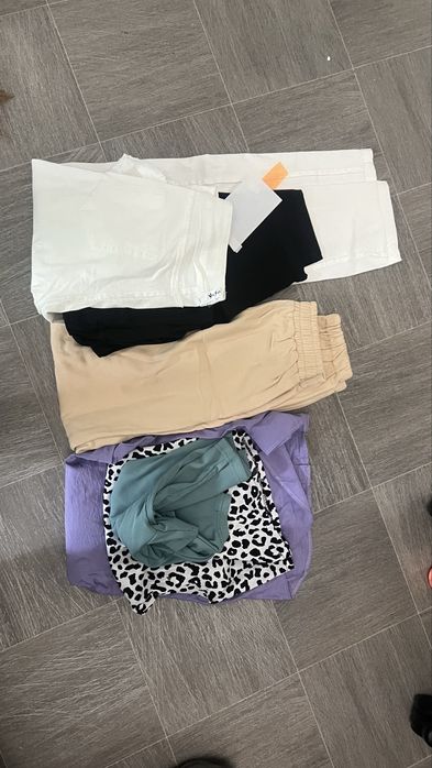 Женские джинсы, платья, штаны 42-48 и другое