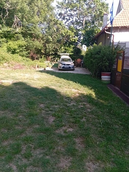 Продава  къща в гр Варна