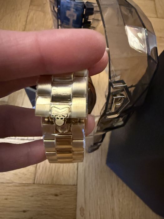 Нови Часовници Philipp Plein