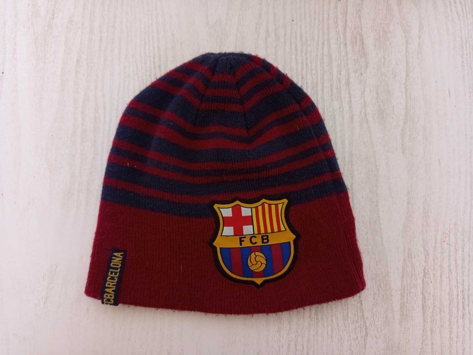 Barcelona зимна шапка