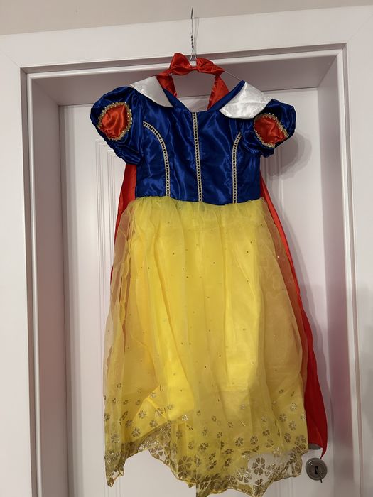 Rochie costum Halloween Alba ca zapada 5 - 6 ani