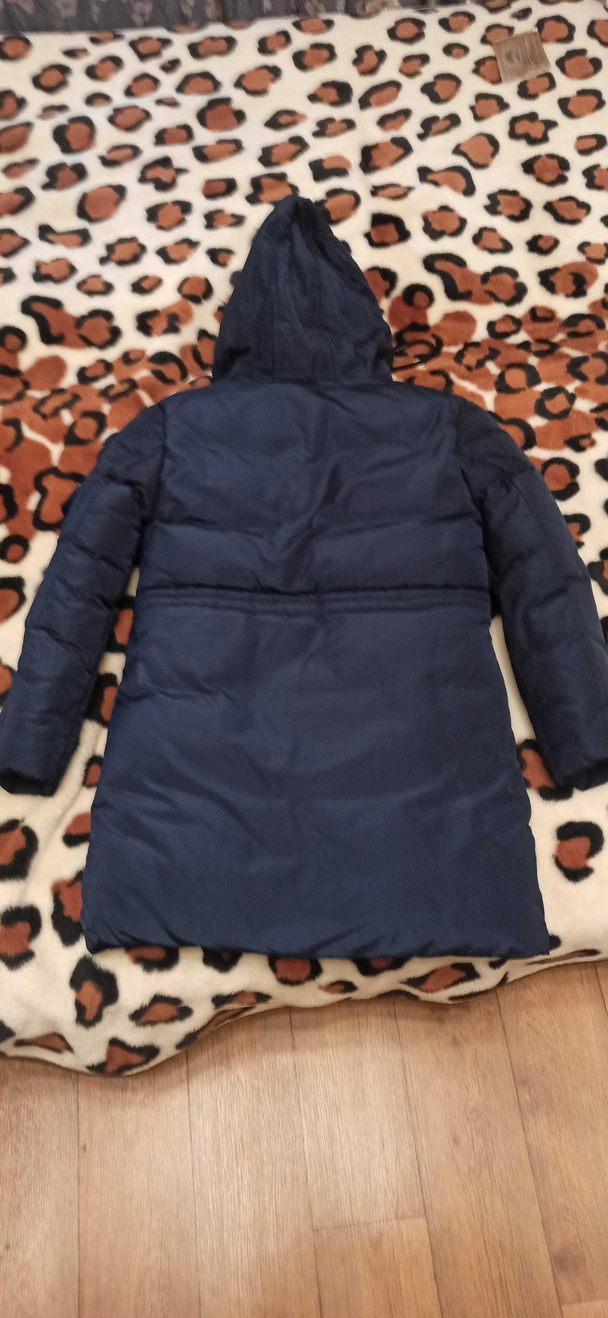 Куртка зимняя теплая (на мальчика 8-10 лет).