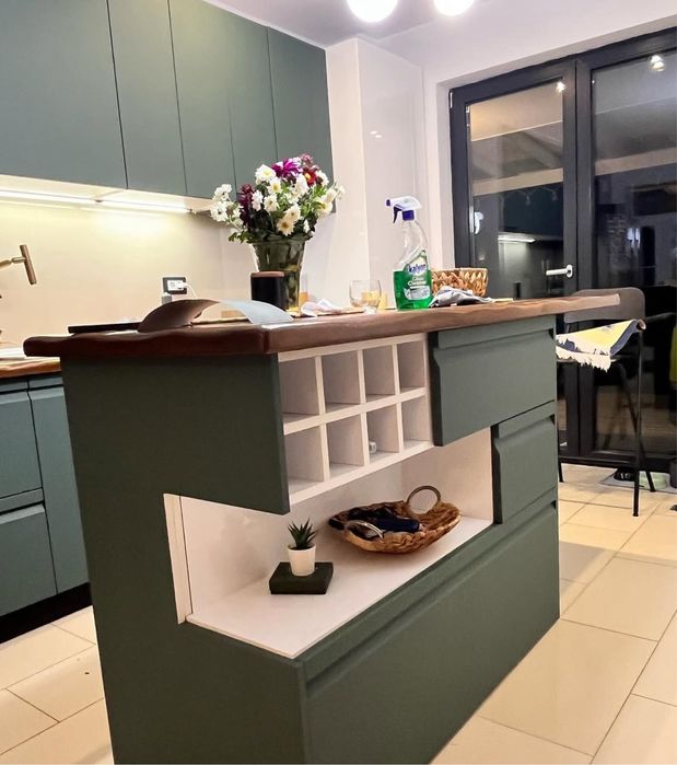 Colantare mobila Mobiler comercial