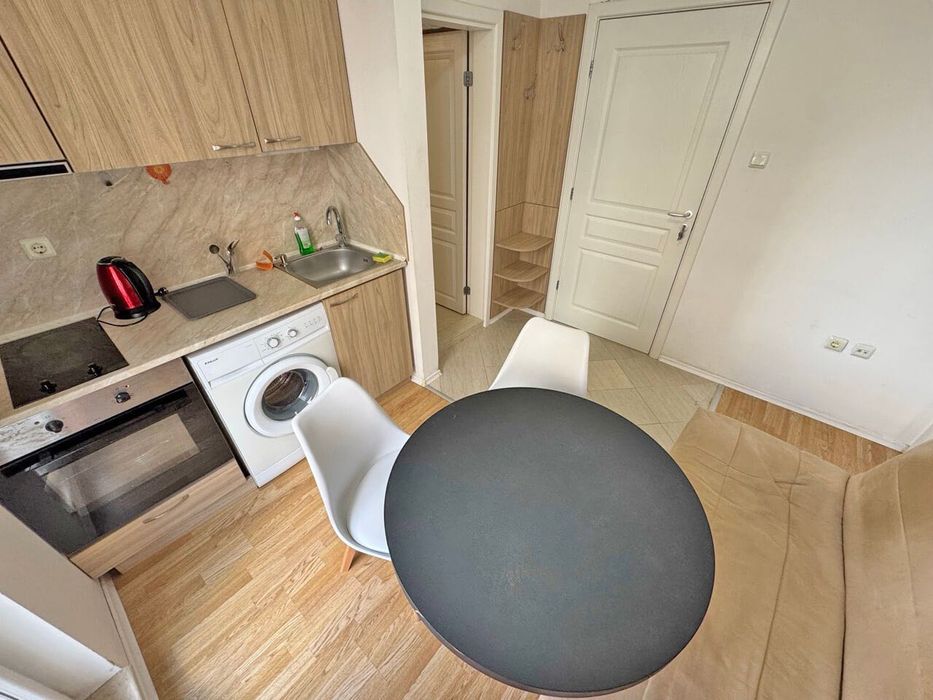 Собственик продава 2 стаен в луксозен комплекс