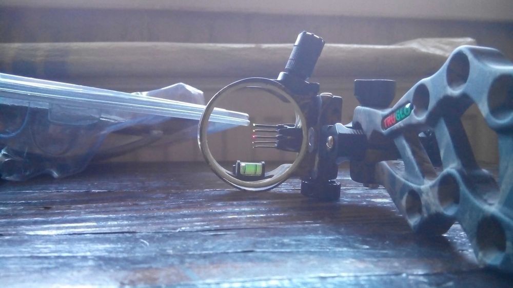 Мерник за лък-TRUGLO Sight rival hunter-5-Pin DDP