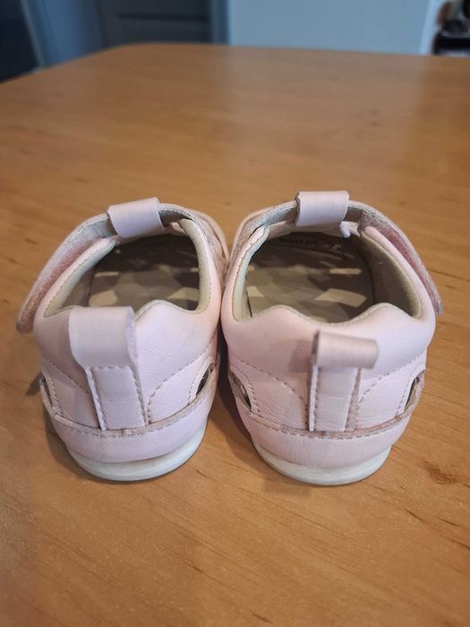 Бебешки боси сандали Колев и Колев в цвят ягодово сорбе / Barefoot