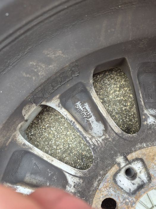 Vând jante aliaj de BMW 5/120/16