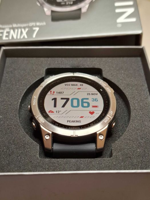 Garmin Fenix 7, cumparat din magazin