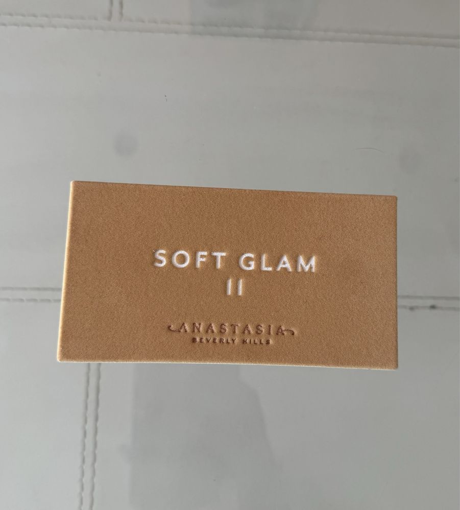 Paleta Anastasia - Soft glam mini